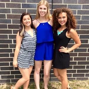 Meet your Posher, Elaine